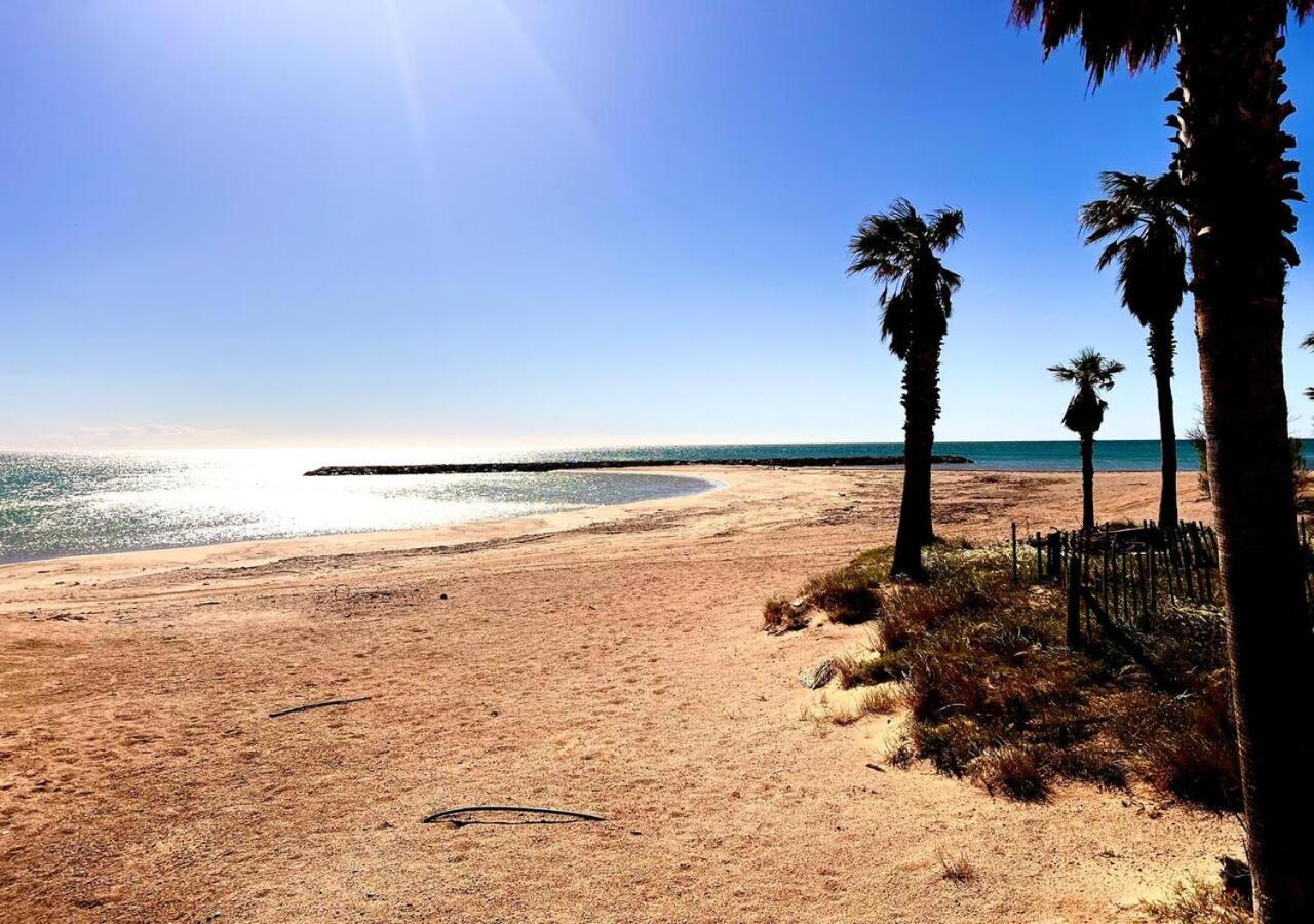 Studio Eclat Marine 3 Etoiles - Vue Mer - Parking-Clim-Plage A 20 Metres - Capitalchic Services Saint-Aygulf Fréjus Eksteriør billede